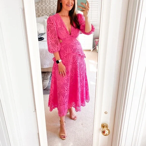 FARM Rio Pink Richelieu Midi Dress Eyelet Scallop Cutout Tuckernuck Sundress - Picture 1 of 9